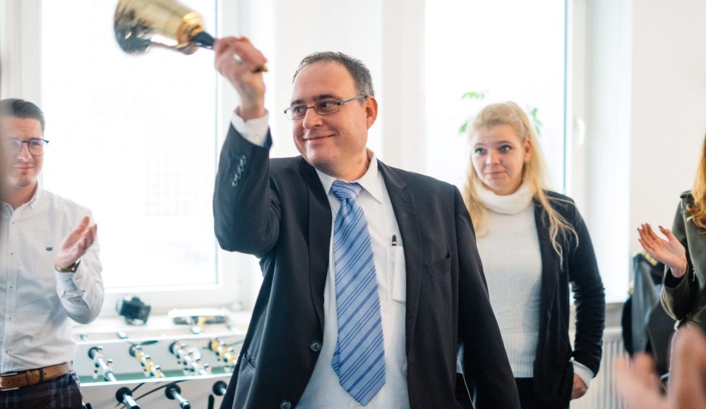 Kein langweiliger Bürojob - Nase + Hai Vertriebsagentur